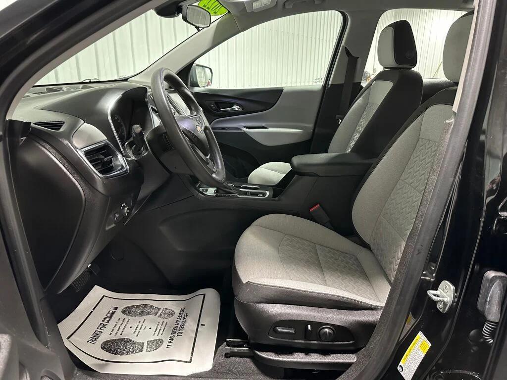 used 2022 Chevrolet Equinox car, priced at $17,798