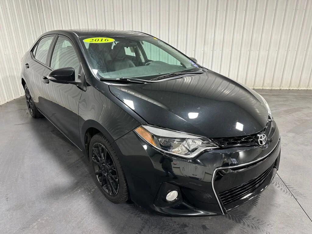 used 2016 Toyota Corolla car