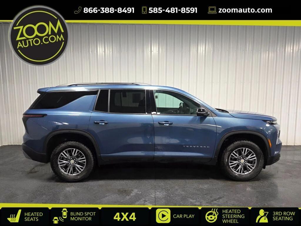 used 2024 Chevrolet Traverse car, priced at $32,967