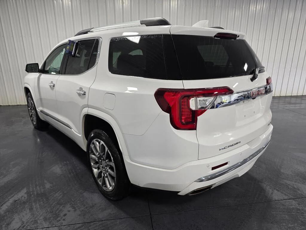 used 2023 GMC Acadia car, priced at $29,384