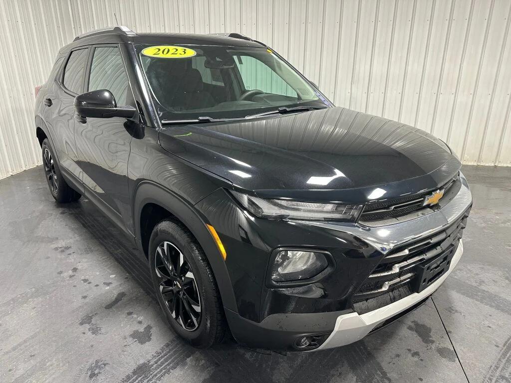 used 2023 Chevrolet TrailBlazer car, priced at $21,559