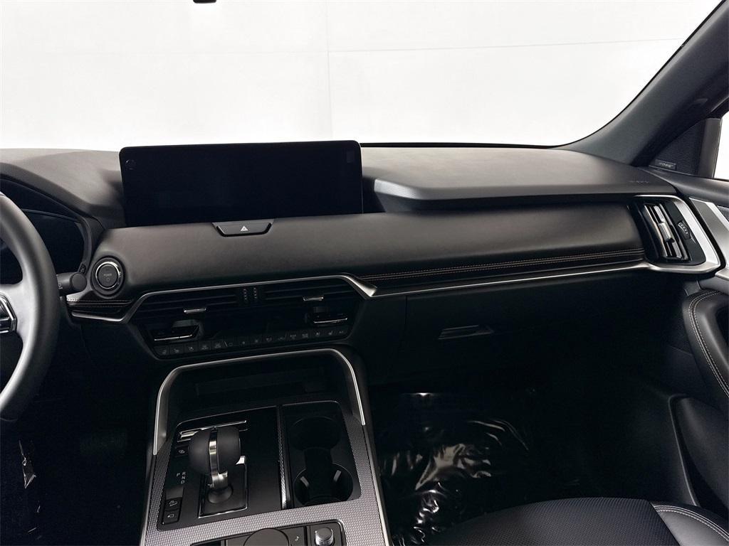 new 2026 Mazda CX-90 PHEV car, priced at $58,719