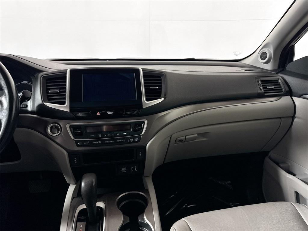 used 2016 Honda Pilot car, priced at $9,497