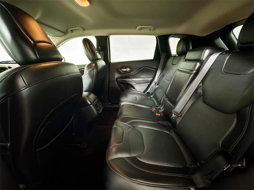 used 2016 Jeep Cherokee car, priced at $9,992