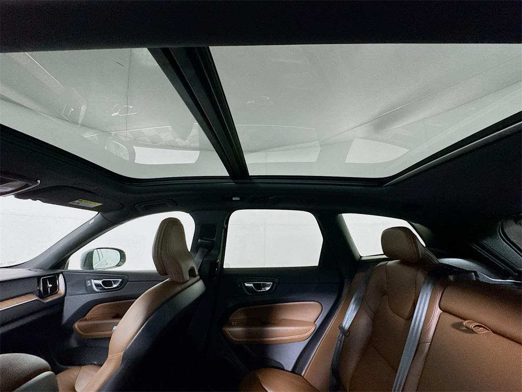 used 2022 Volvo XC60 car, priced at $23,992