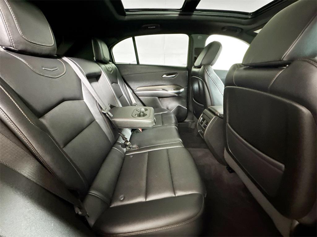 used 2022 Cadillac XT4 car, priced at $25,722