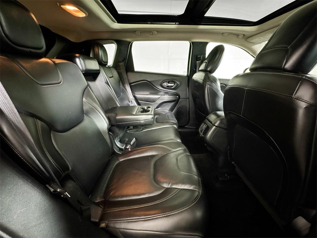 used 2016 Jeep Cherokee car, priced at $8,222