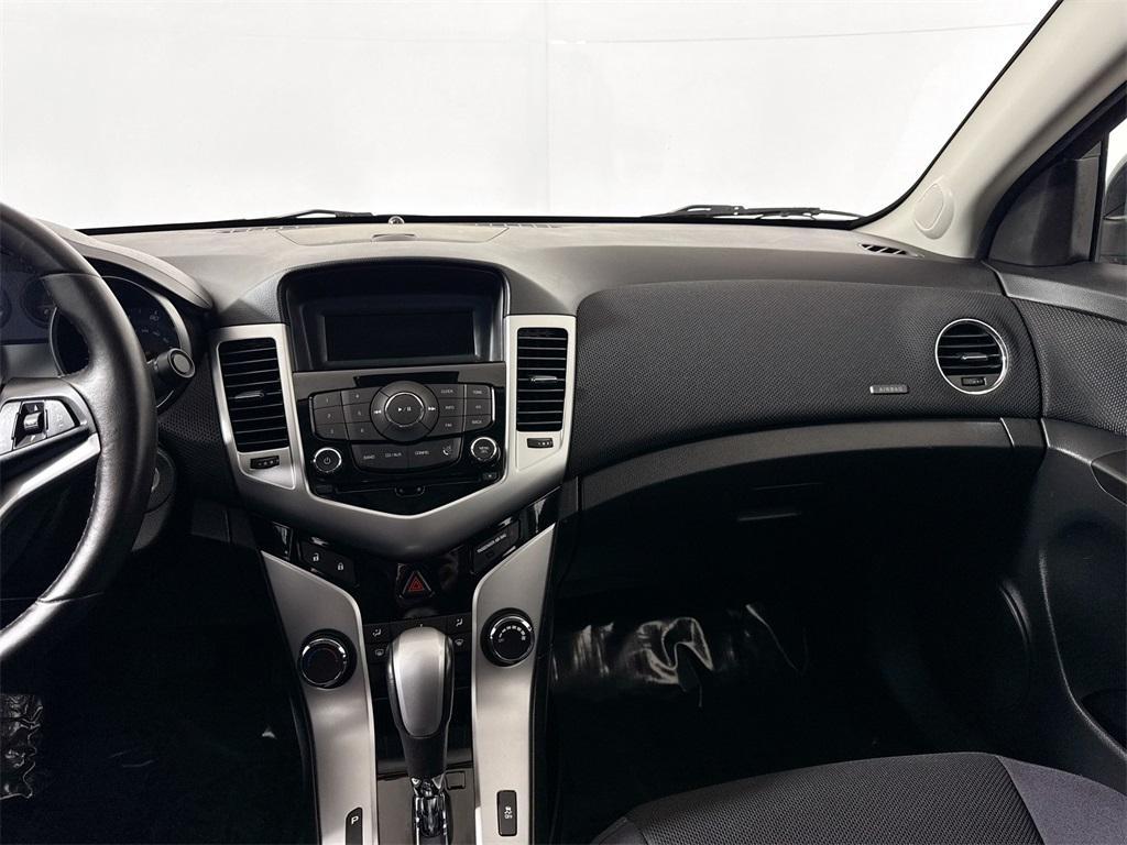 used 2014 Chevrolet Cruze car, priced at $8,222