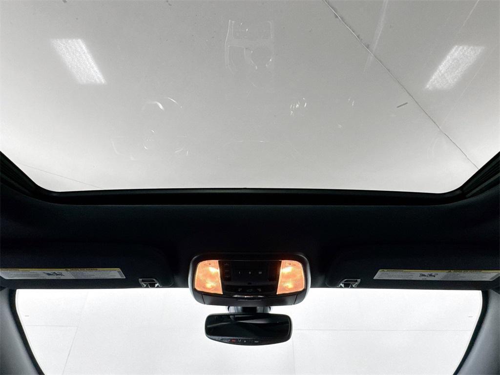 used 2021 Jeep Grand Cherokee car, priced at $21,492