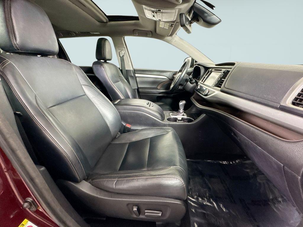 used 2017 Toyota Highlander car, priced at $18,222