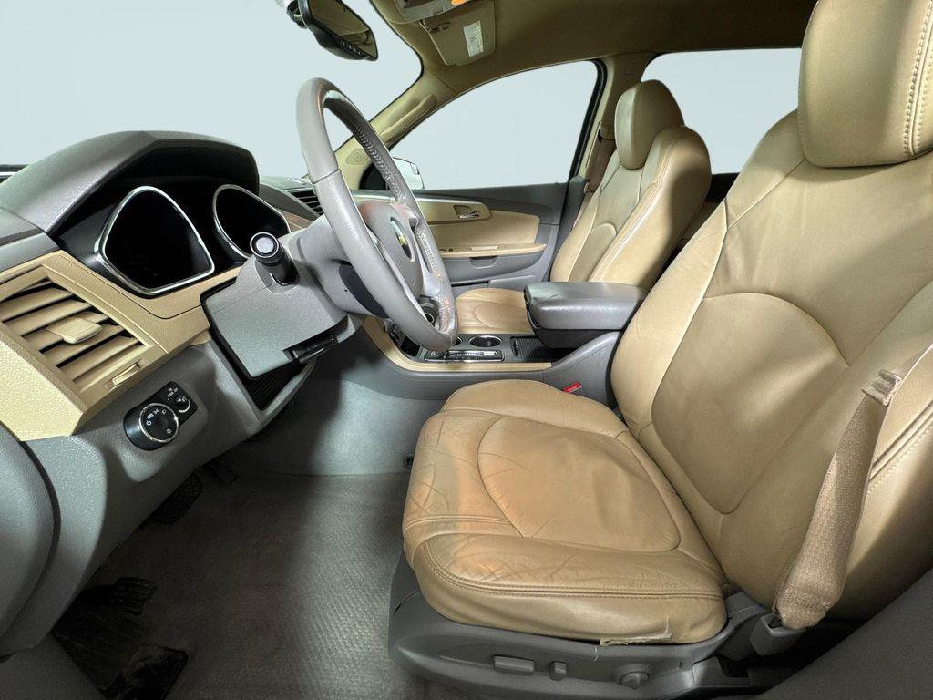 used 2011 Chevrolet Traverse car, priced at $6,222