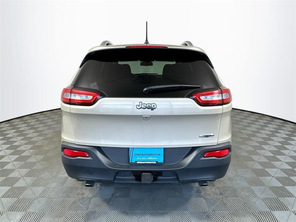 used 2014 Jeep Cherokee car, priced at $9,992