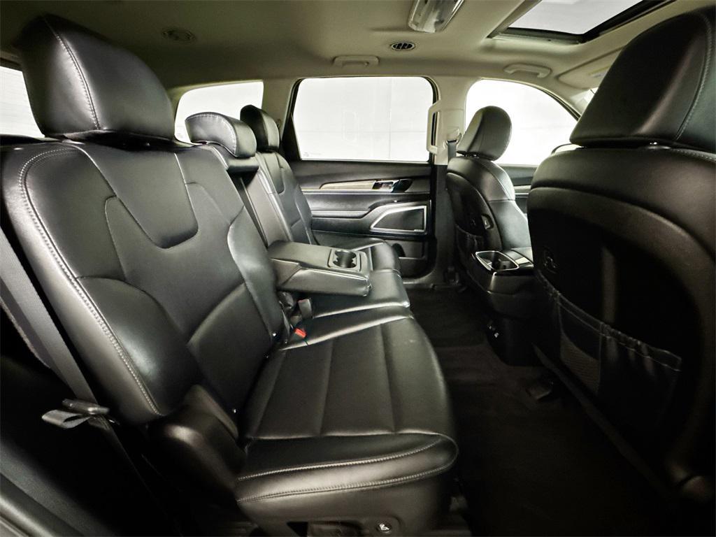 used 2022 Kia Telluride car, priced at $31,222