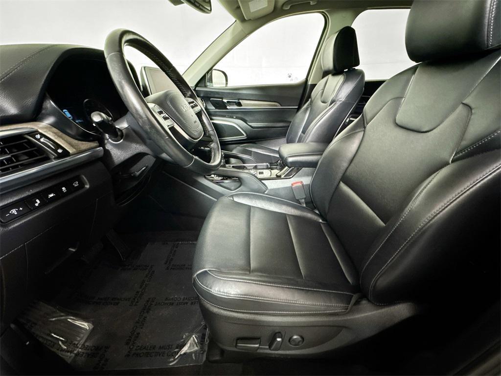 used 2022 Kia Telluride car, priced at $31,222