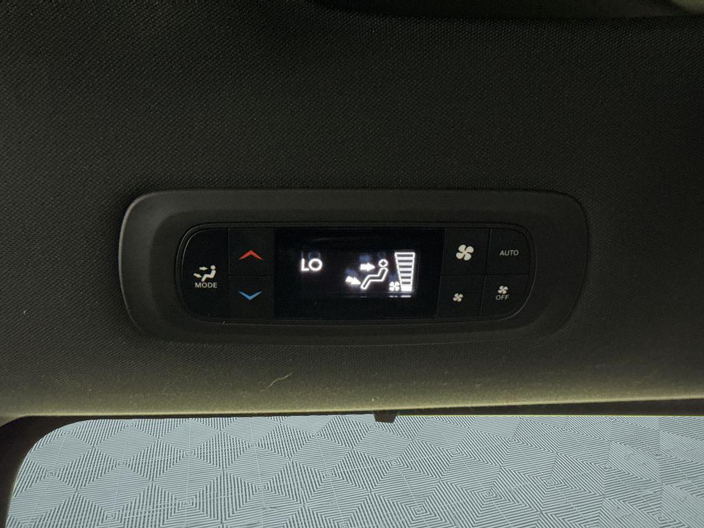 used 2025 Chrysler Pacifica car, priced at $25,391