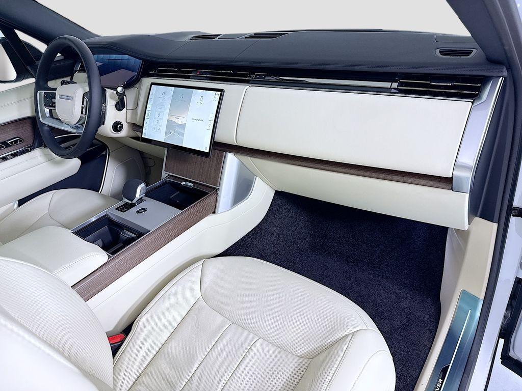 new 2026 Land Rover Range Rover car, priced at $134,657