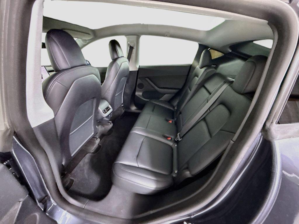 Tesla Model Y view 21