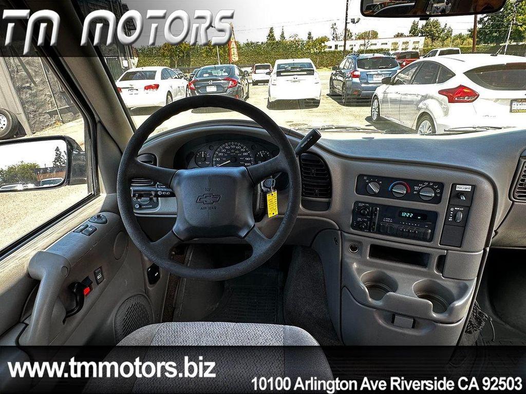 used 2005 Chevrolet Astro car, priced at $8,890