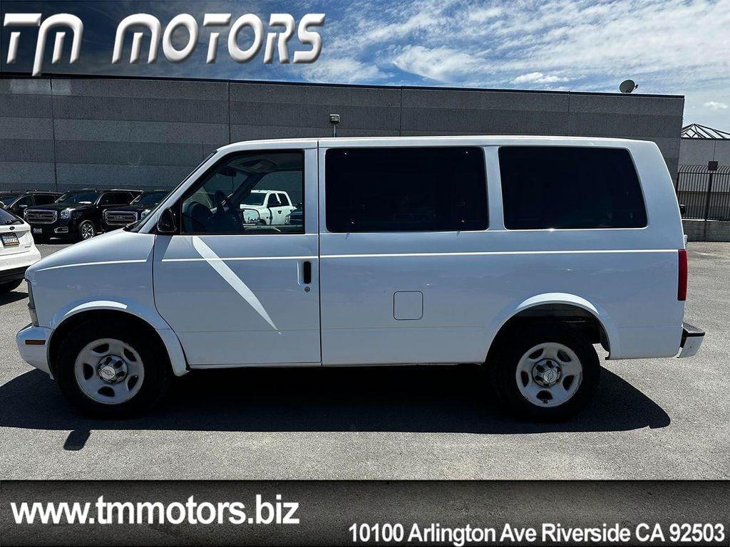 used 2005 Chevrolet Astro car, priced at $8,890