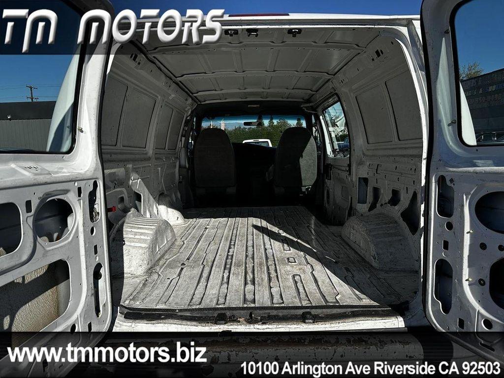 used 2000 Ford E150 car, priced at $8,690