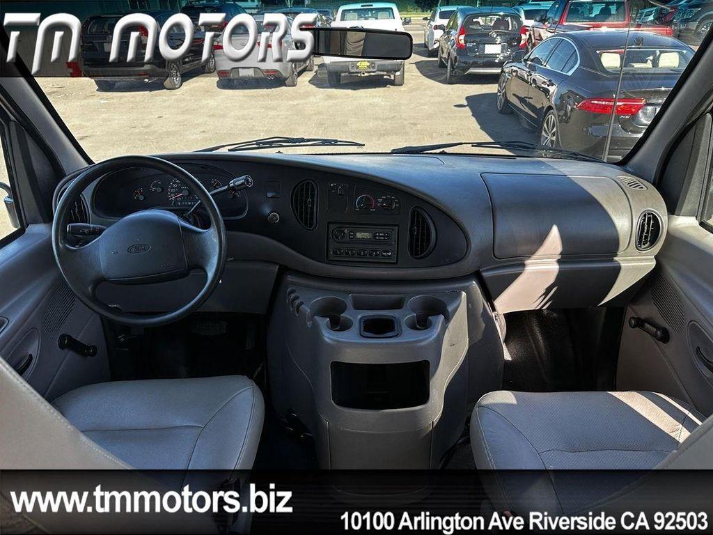 used 2000 Ford E150 car, priced at $8,690