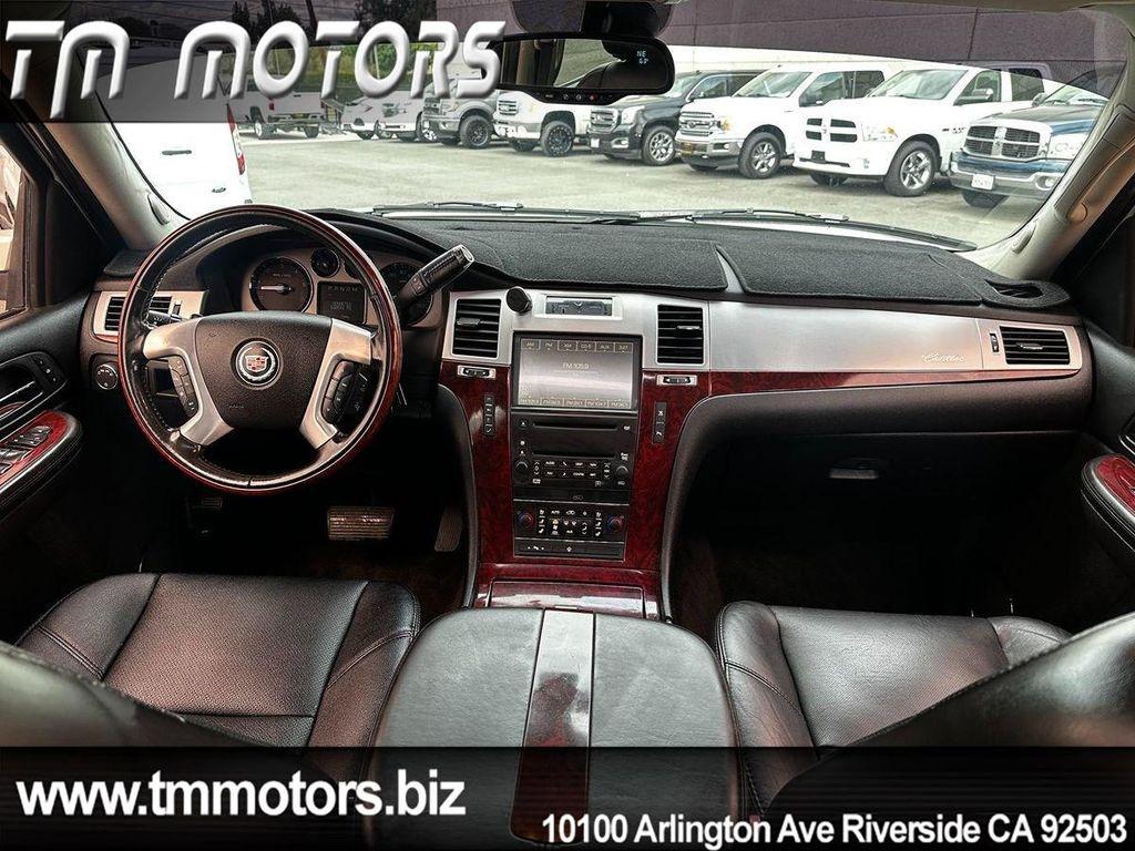 used 2007 Cadillac Escalade car, priced at $9,790