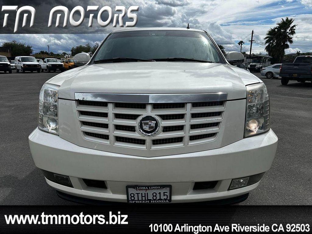 used 2007 Cadillac Escalade car, priced at $9,790