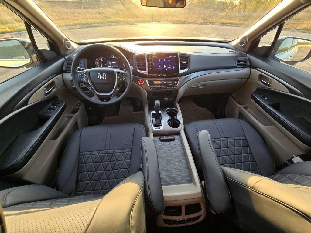 2016 White Diamond Pearl Honda Pilot