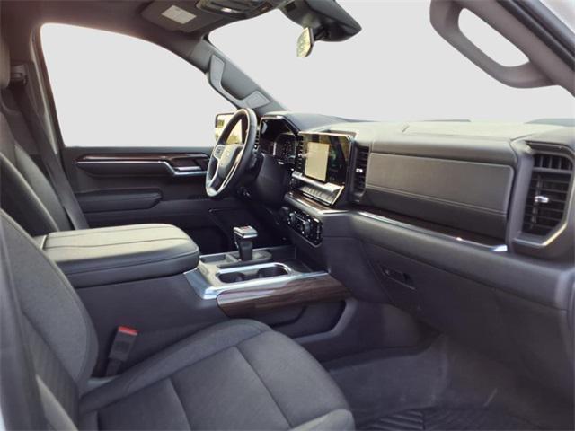 used 2024 Chevrolet Silverado 1500 car, priced at $41,554