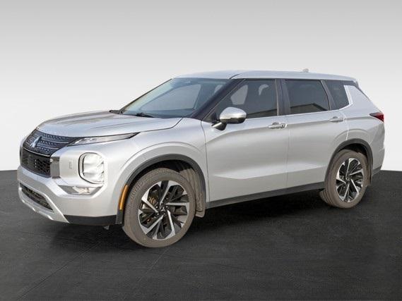 used 2022 Mitsubishi Outlander car, priced at $17,999