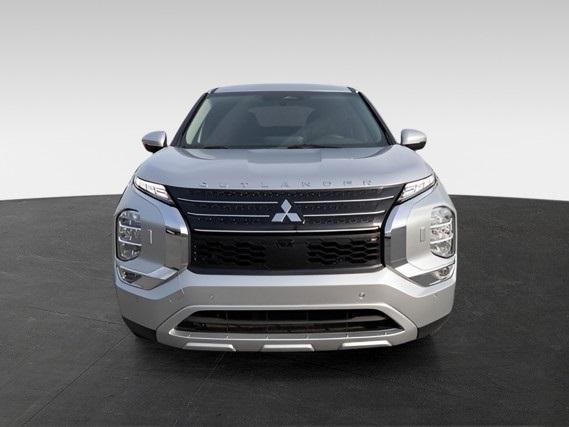 used 2022 Mitsubishi Outlander car, priced at $17,999