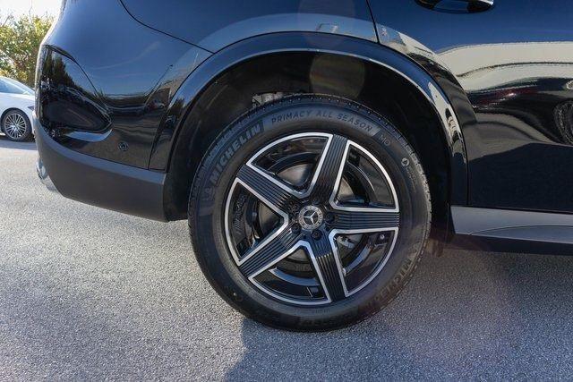 new 2026 Mercedes-Benz GLC 300 car, priced at $58,450