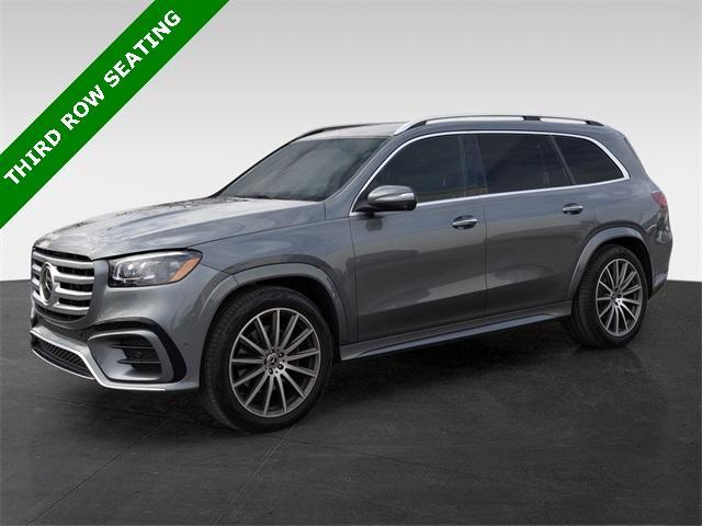 used 2025 Mercedes-Benz GLS 450 car, priced at $78,999