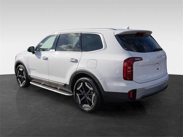 used 2023 Kia Telluride car, priced at $32,499