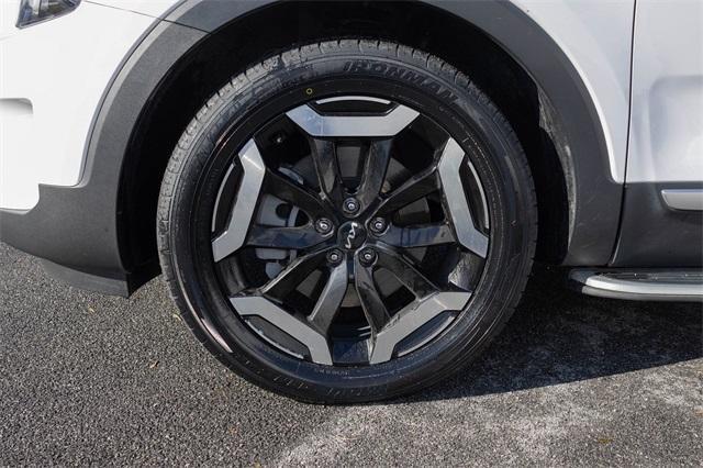 used 2023 Kia Telluride car, priced at $32,499