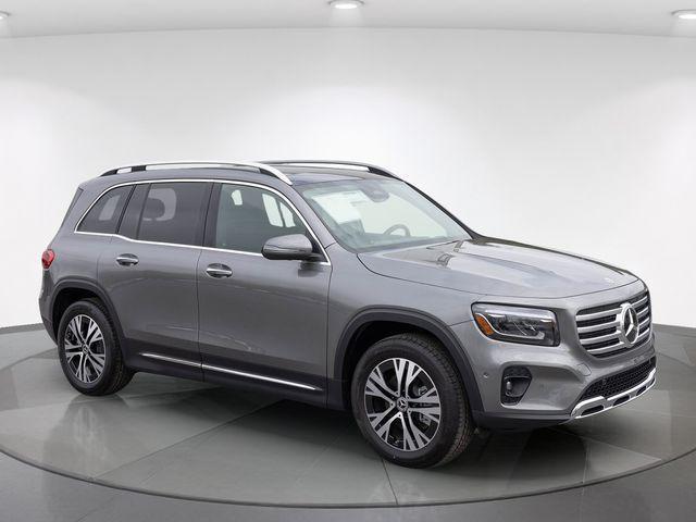 new 2026 Mercedes-Benz GLB 250 car, priced at $52,665