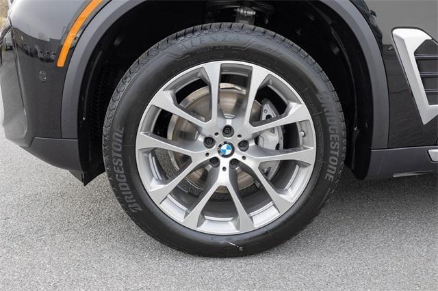 new 2026 BMW X5 car, priced at $80,925
