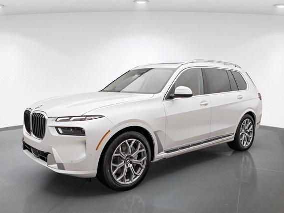 new 2025 BMW X7 car, priced at $91,885