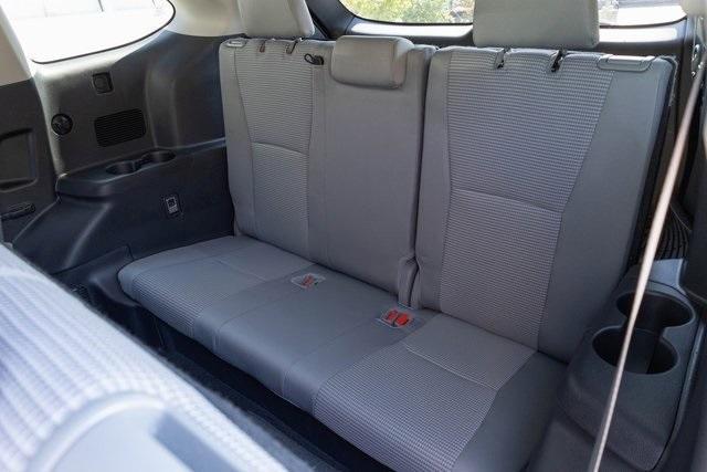 used 2024 Toyota Highlander car, priced at $36,499