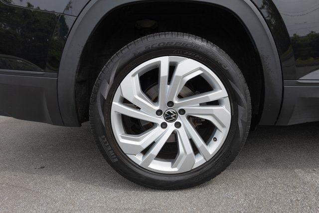 used 2021 Volkswagen Atlas car, priced at $19,999
