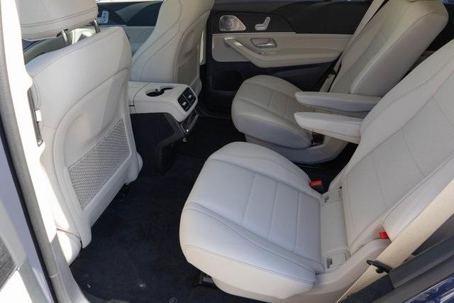 new 2026 Mercedes-Benz GLS 450 car, priced at $96,610