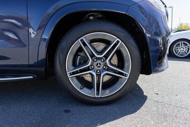 new 2026 Mercedes-Benz GLS 450 car, priced at $96,610