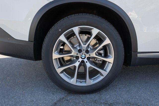 new 2026 BMW X5 PHEV car, priced at $83,750