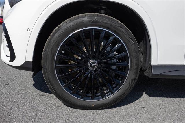 new 2026 Mercedes-Benz GLC 300 car, priced at $64,790