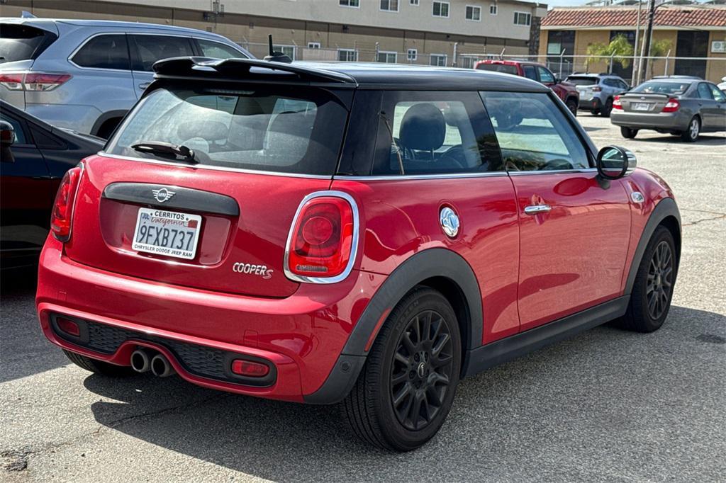 used 2019 MINI Hardtop car, priced at $11,999