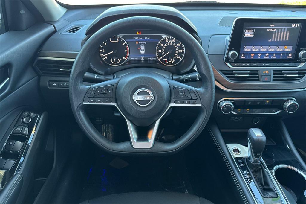 used 2023 Nissan Altima car, priced at $21,950