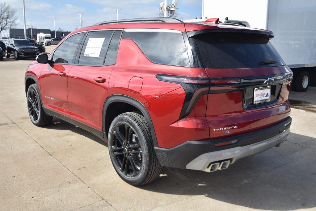 new 2026 Chevrolet Traverse car, priced at $43,130