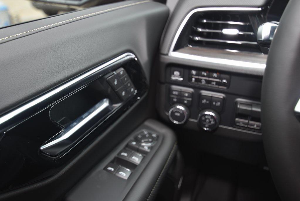 new 2025 Chevrolet Suburban car, priced at $85,410