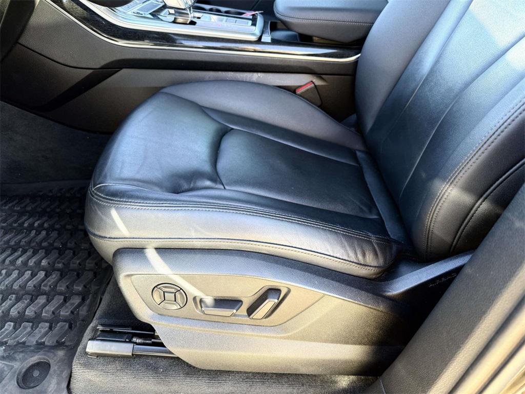 used 2022 Audi Q7 car, priced at $22,750