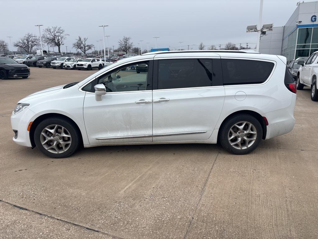 used 2020 Chrysler Pacifica car, priced at $13,985